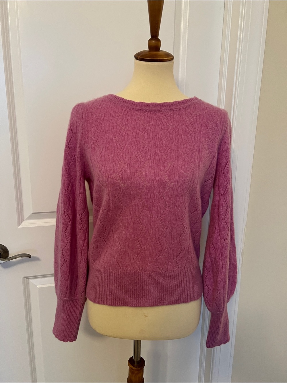 White + Warren Cable Knit Crew Sweater in Rose Pink
